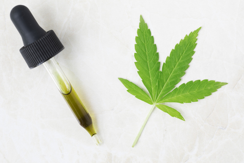 CBD et le Big Bang : la molécule à l'origine de l'univers ?